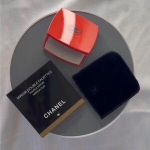 Authentic Chanel Red Miroir Double Facettes Double Mirror Mirror Duo Collectible